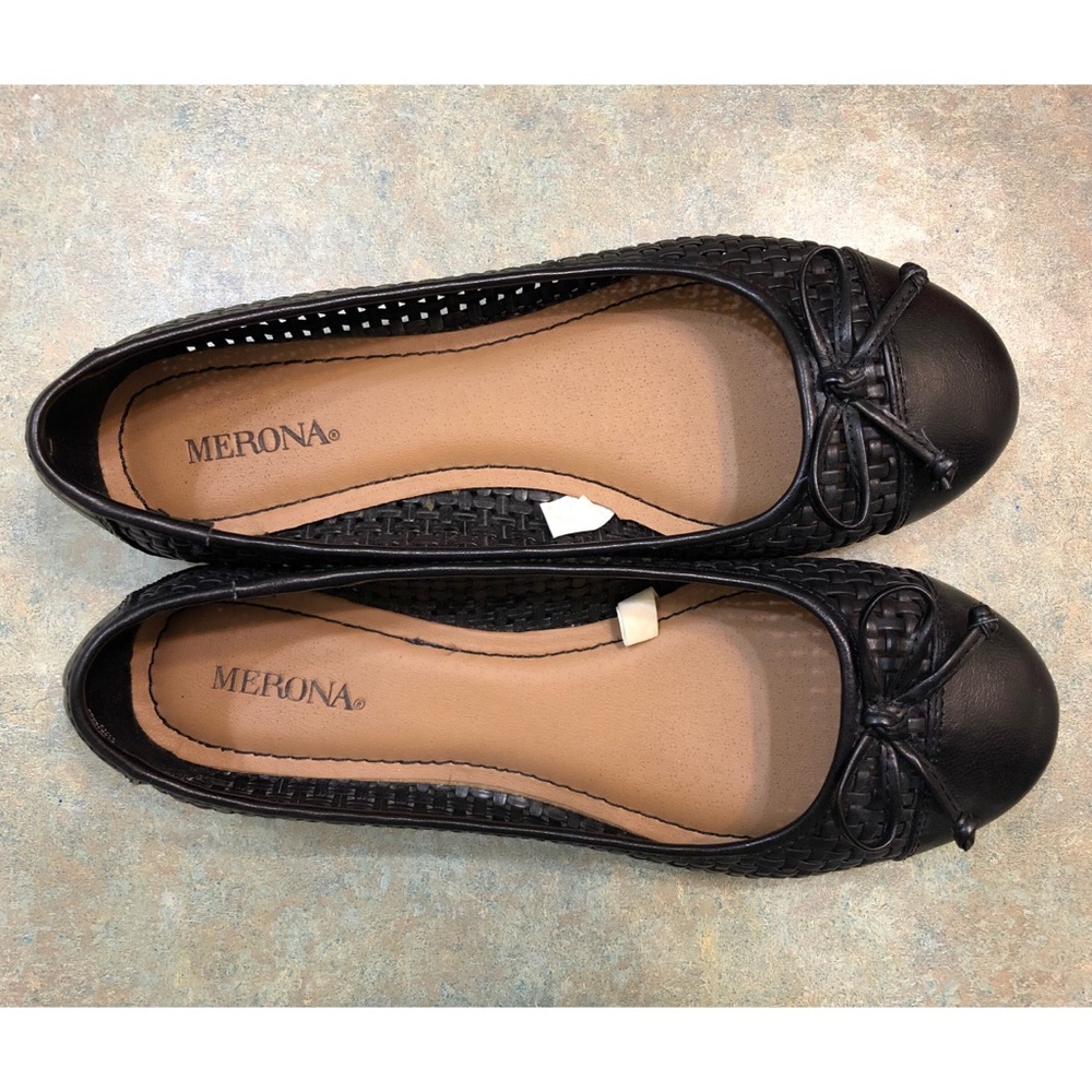Black Merona Flats
